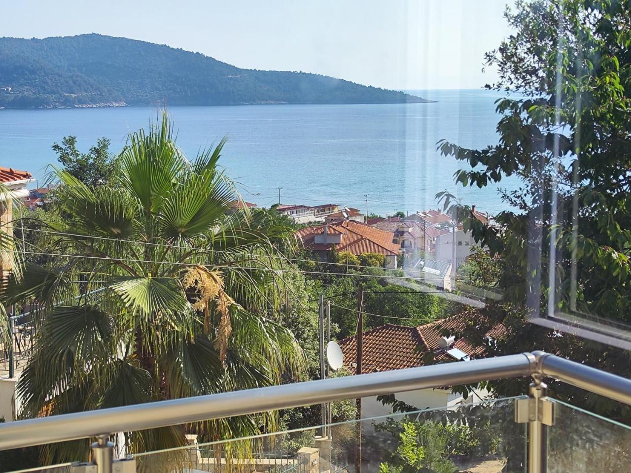 Inroy Sea View Apartments