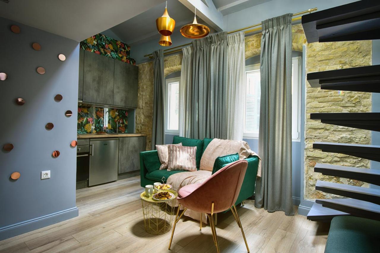 Queen Apartment, In The Heart Of Corfu Historical Old Town Center!