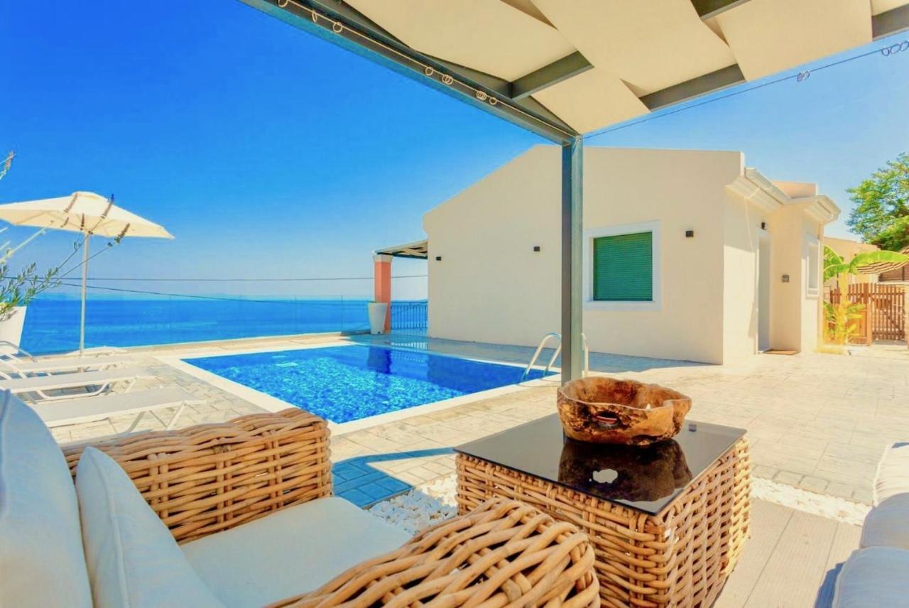 Luxury Villa Akti Barbati 3 With Private Pool