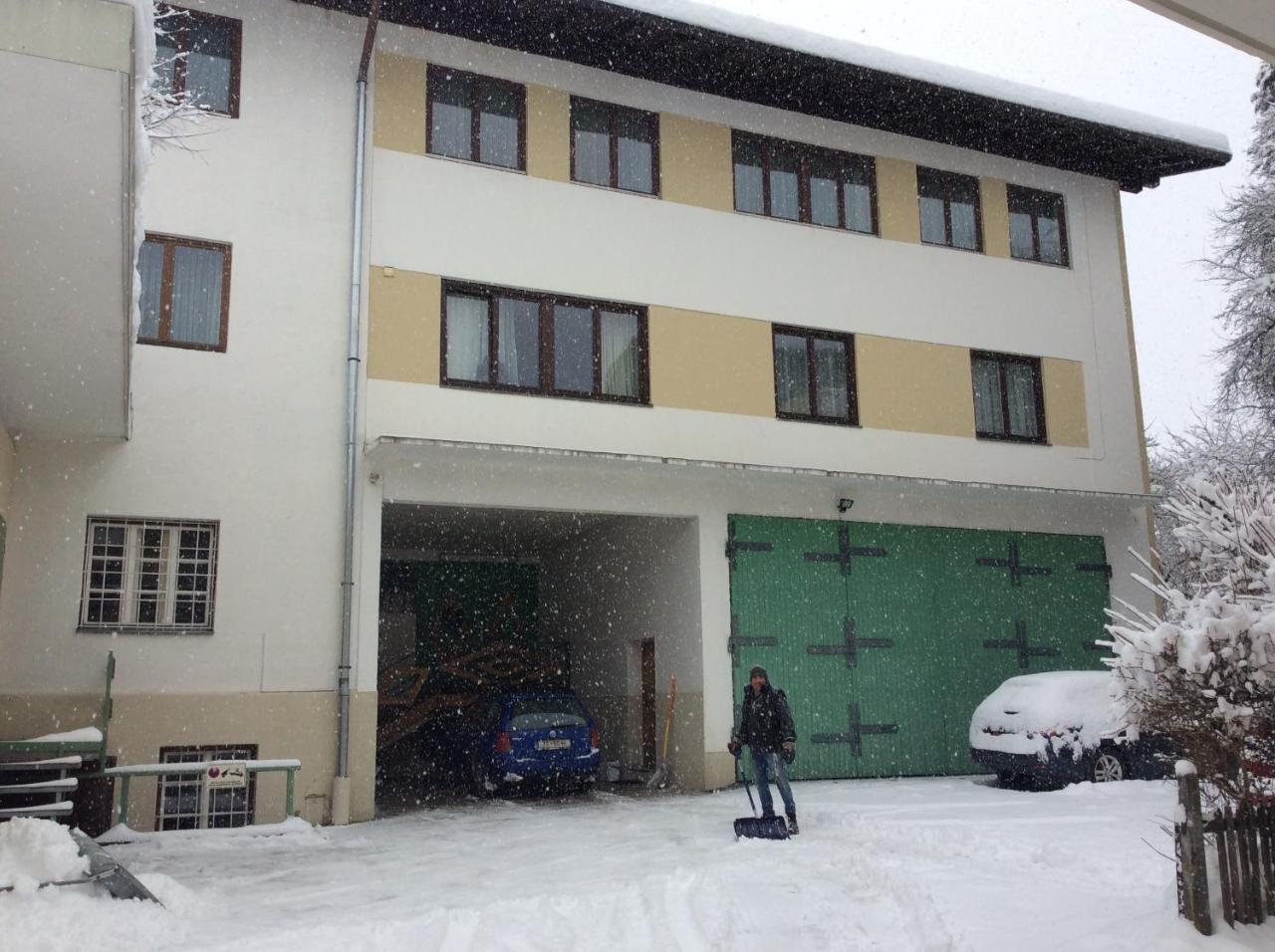 Gadenstatter Apartments In Der City