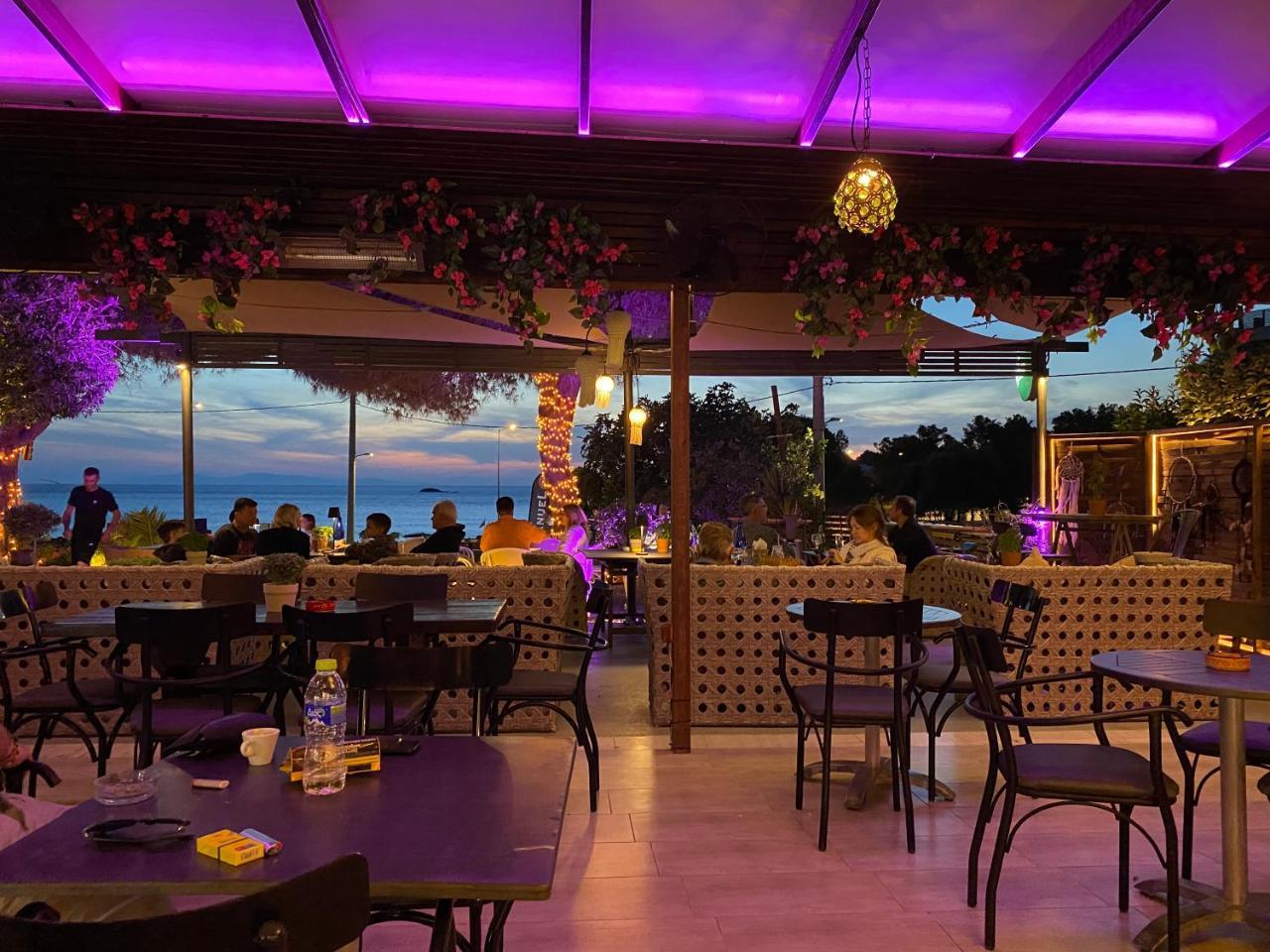 Me Gusta Suite by The Sea