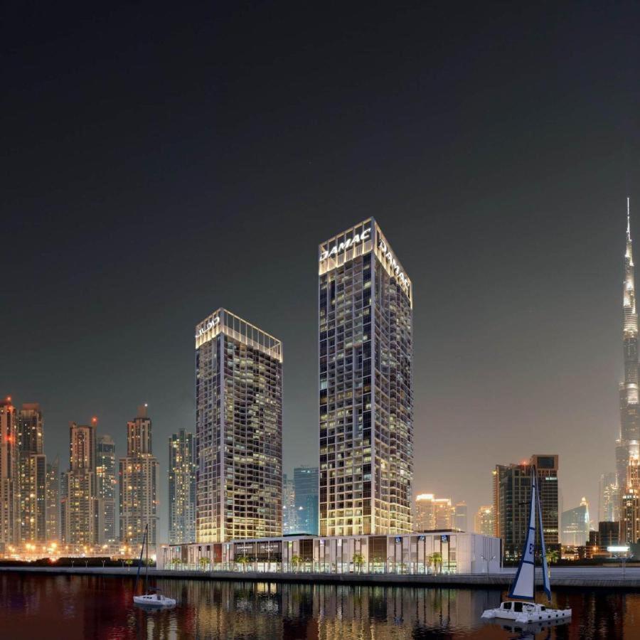 Escape24 Cozy Studio with Pool & Canal View Near Burj Khalifa