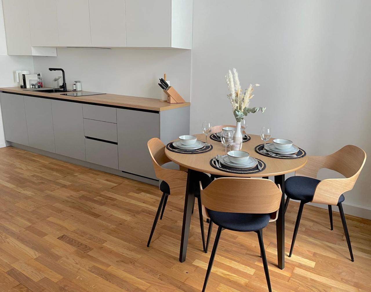 Authentic Apartment Near The City Centre
