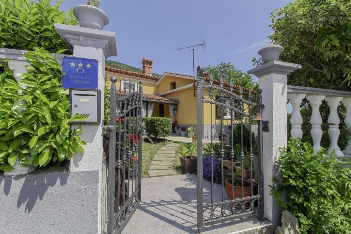 Jolanda In Plomin Haus Fur 4-6 Personen