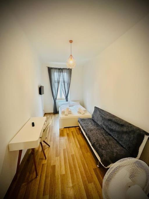 Spacious 2br Apt, Only 10min To Westbahnhof