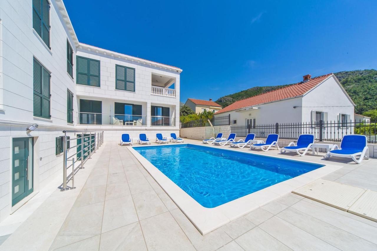 Villa Slano