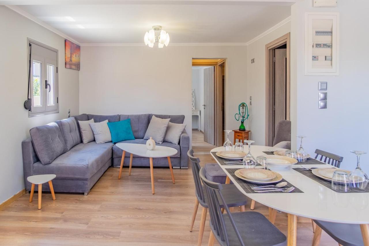 Dion Apartment