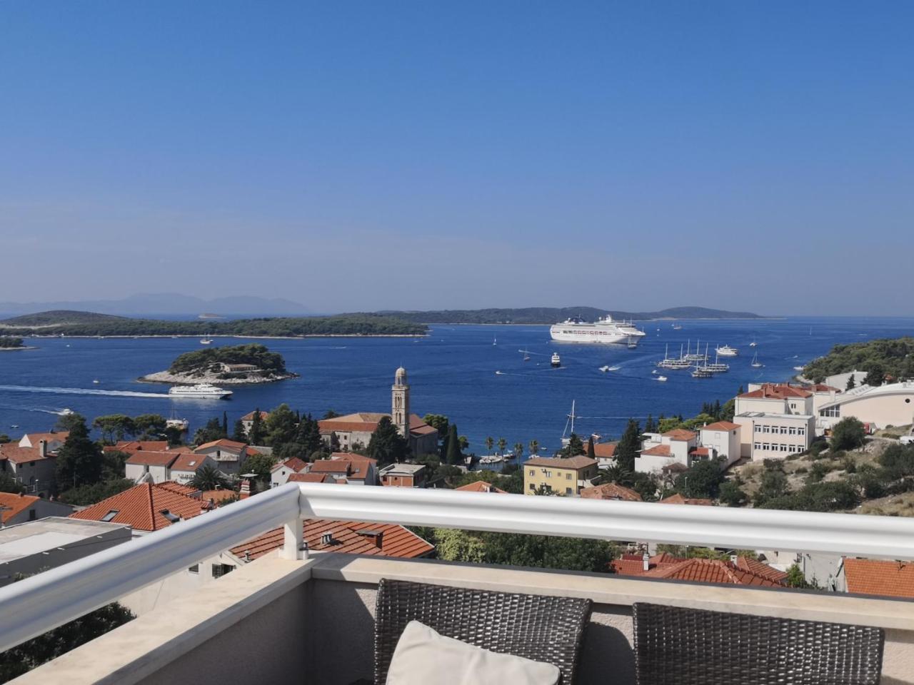 Apartmani Kresic 1 Hvar