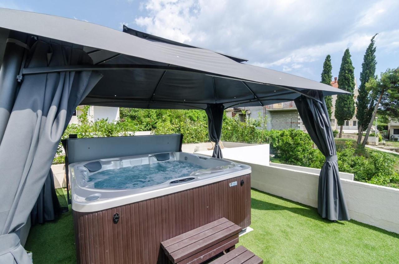 Villa Luciana Residence