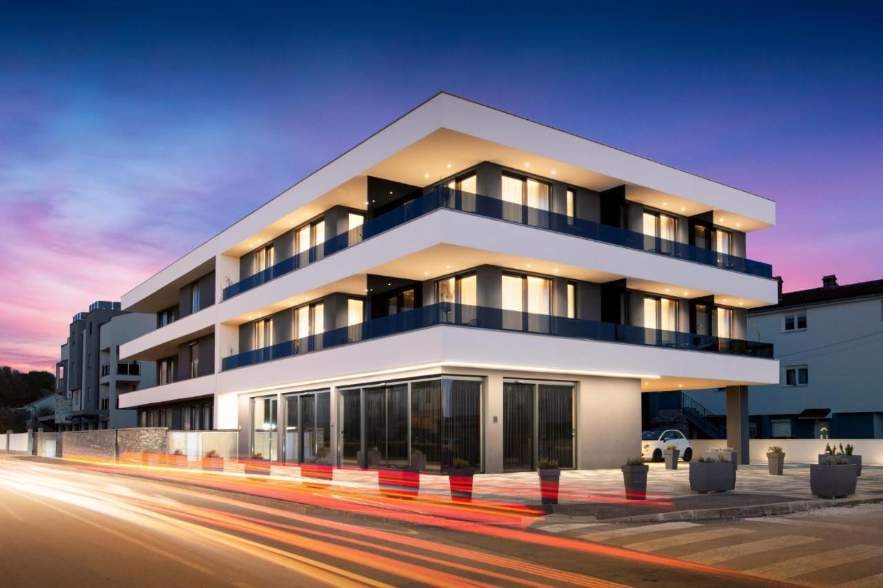 Fly Rooms Medulin 50m From The Beach New 2024