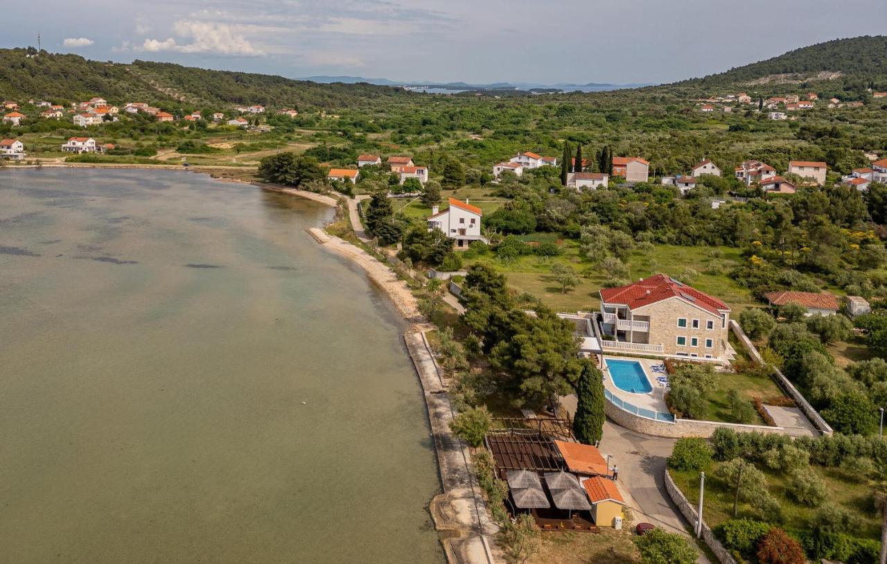 Beach Front Apartment In Mrljane