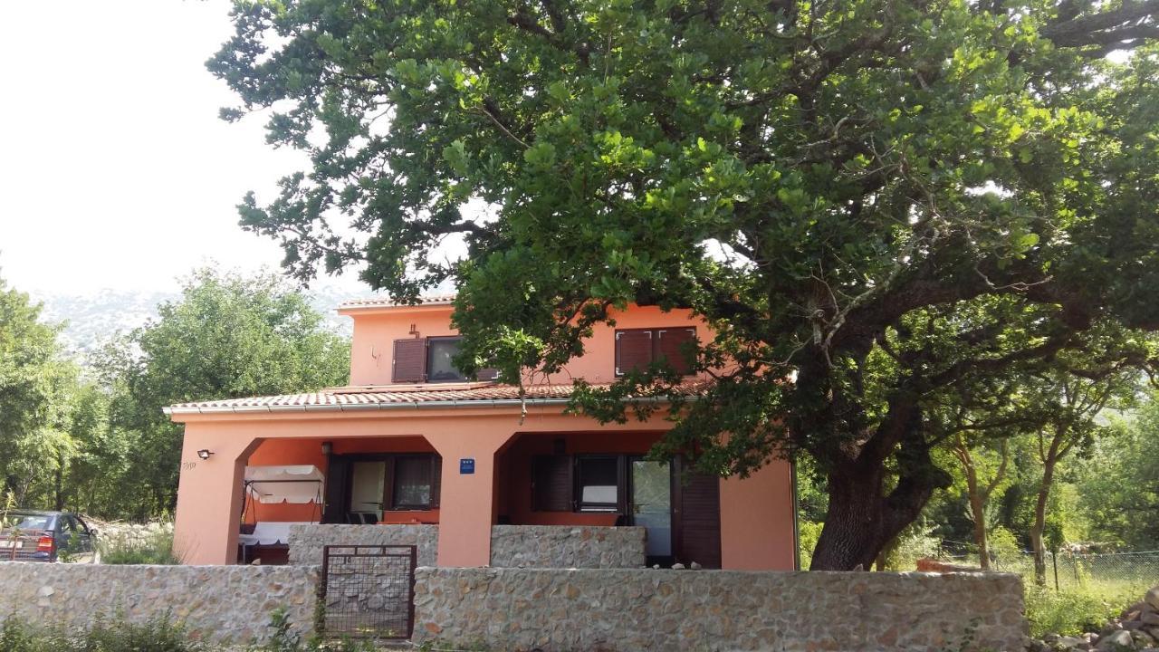 Studio Apartman Hrast