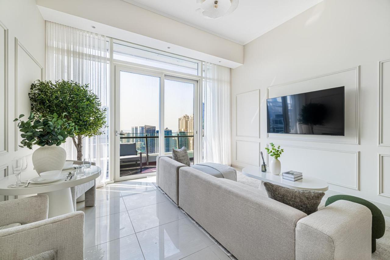 Daniels Stylish 1br at Silverene Tower Dubai Marina