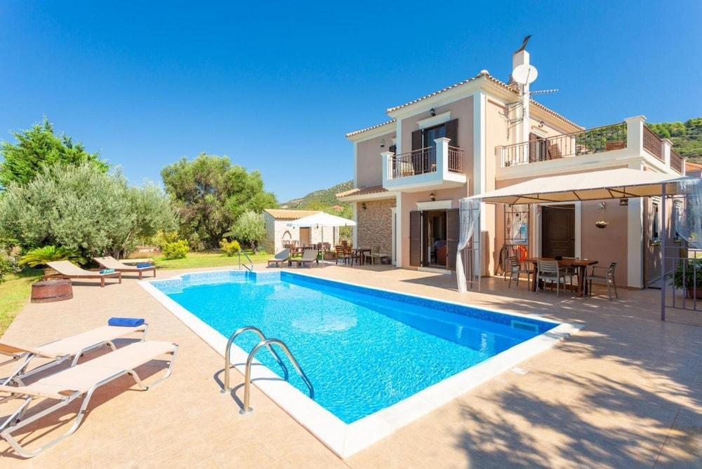 Villa Eufrosini Large Private Pool Walk To Beach Sea Views A C Wifi Car Not Required 2301