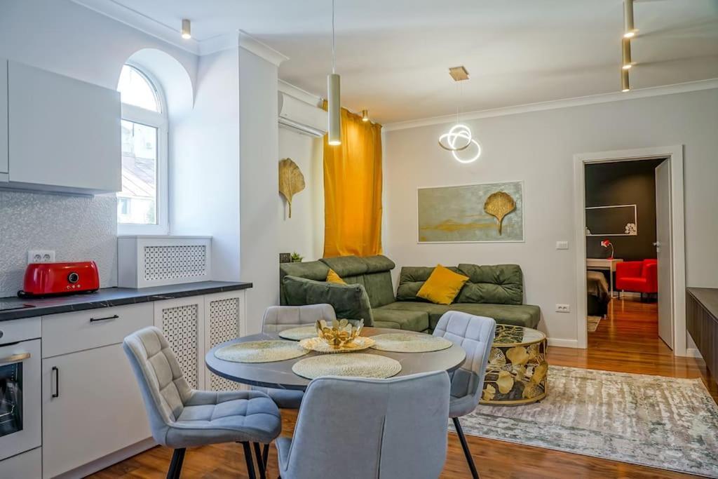 Chic 2br Apartment Ateneu City Center