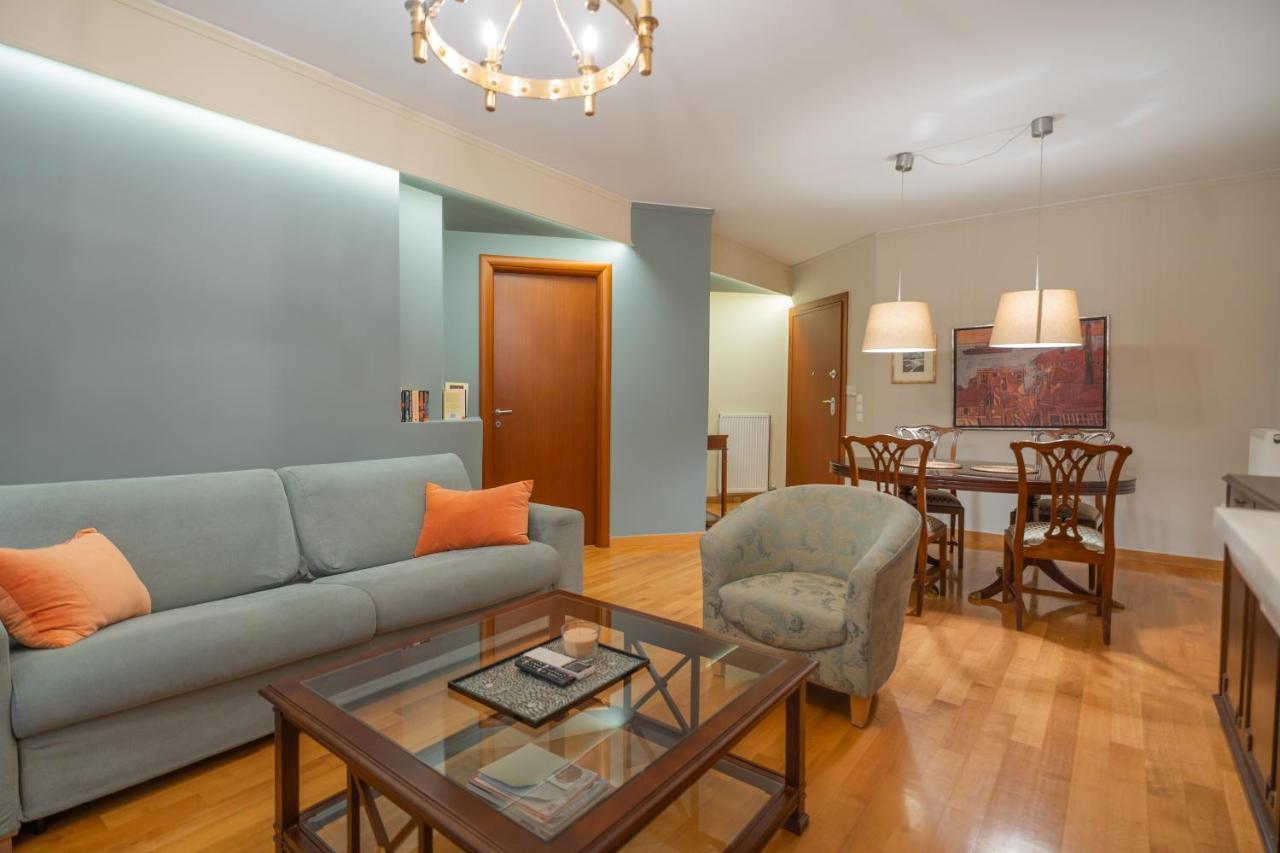 Acropolis Lux & Easy