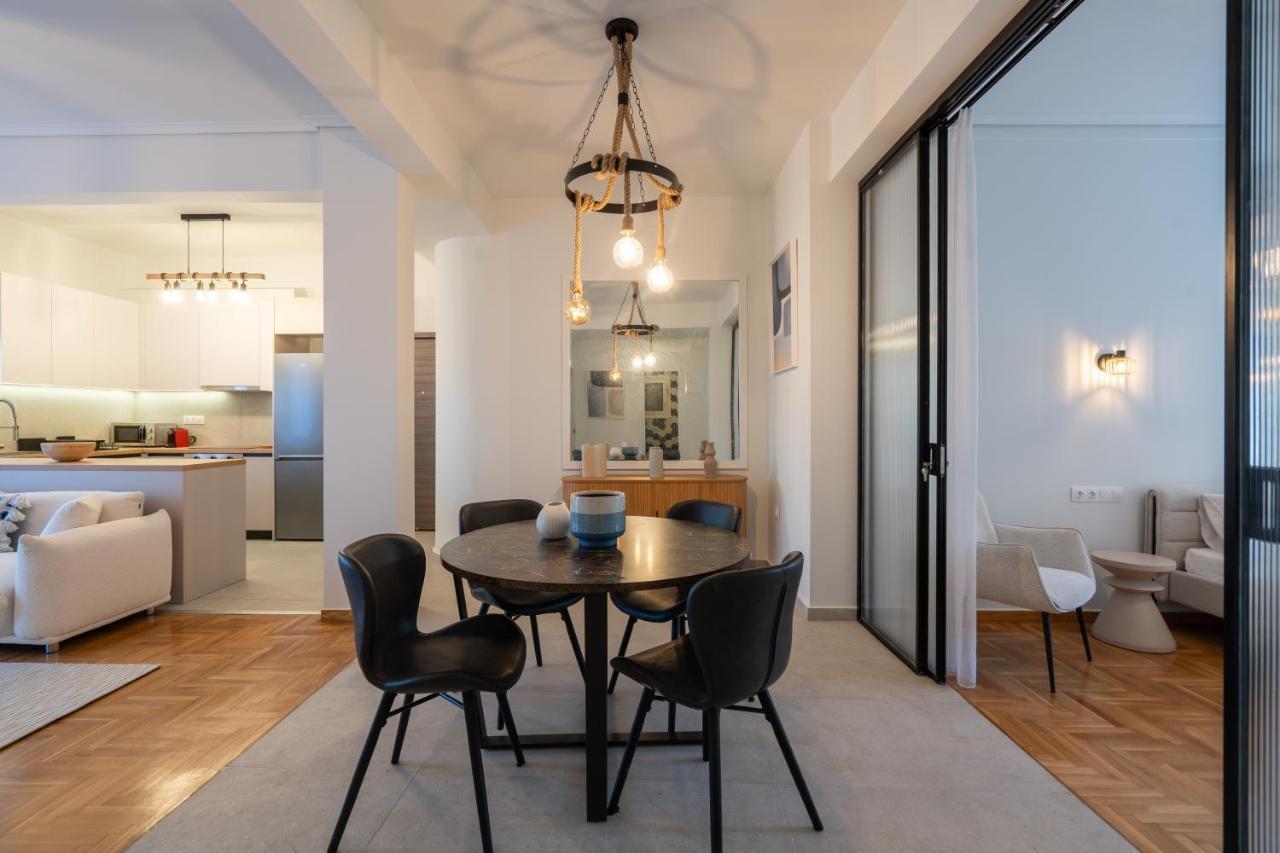 Liv Elegant City Stay In Pagrati