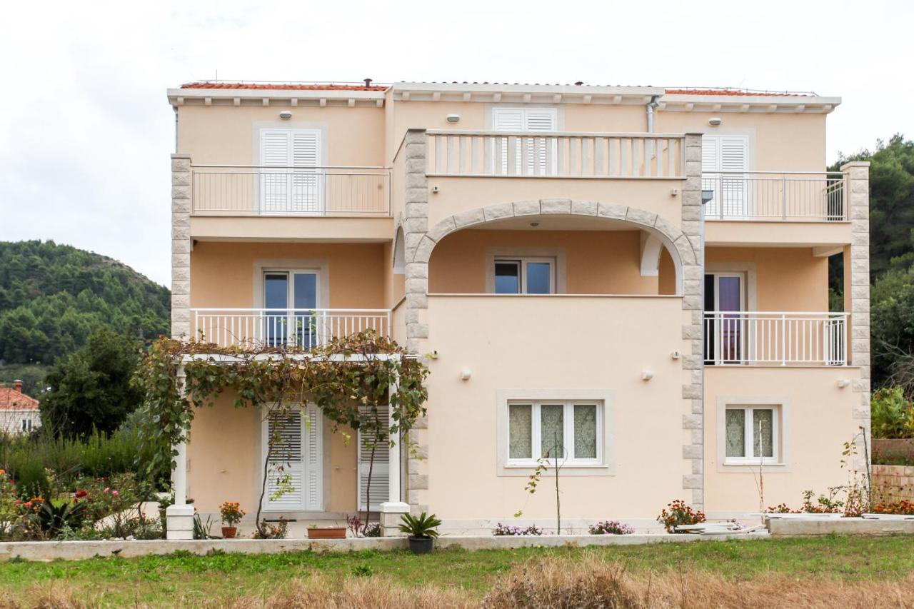 Apartments & Rooms by The Sea Lopud, Elafiti 14013