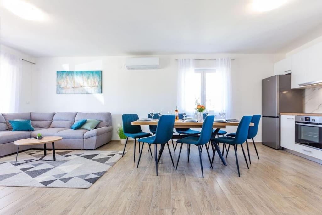 Silvija Holiday Home