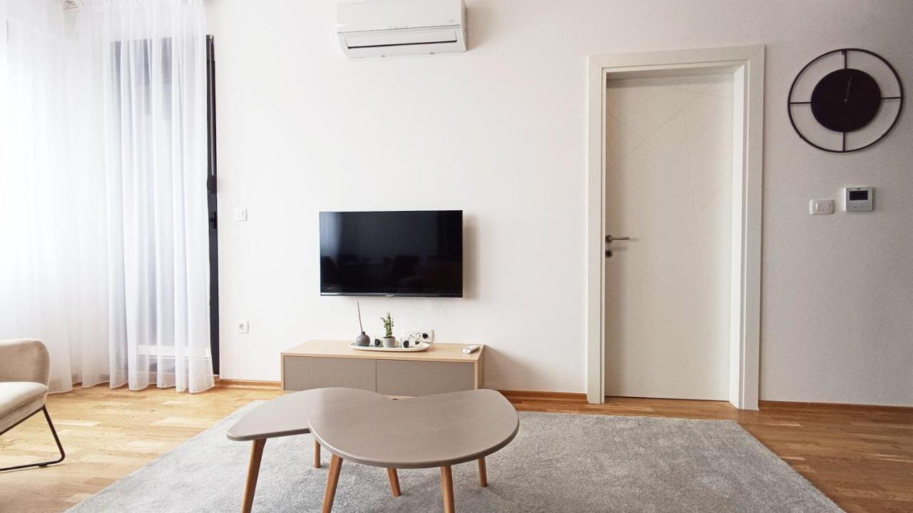 Sunset Harbor Suites