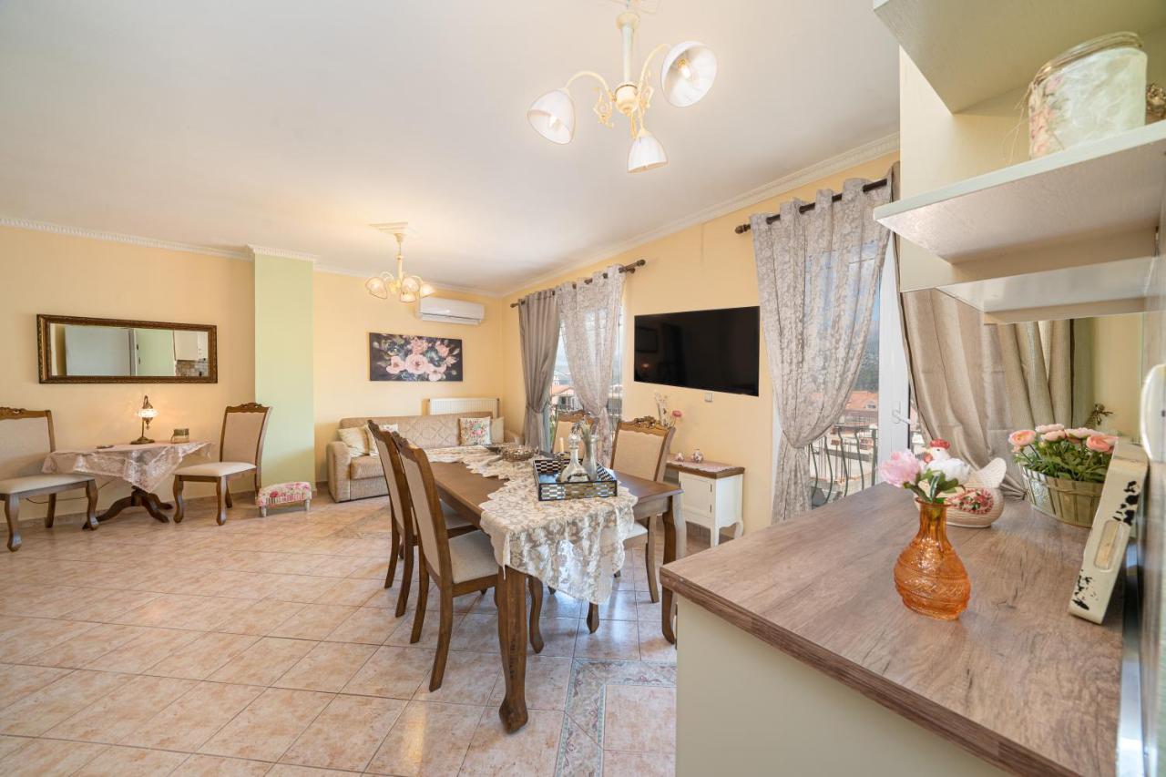Aigli Elegant Sea View Apartment In Argostoli