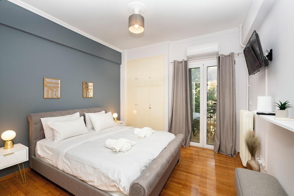 Chic 1-bedroom Near Panathenaic Stadium