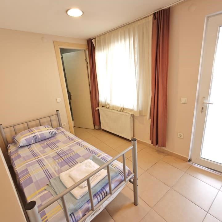 Hostelist