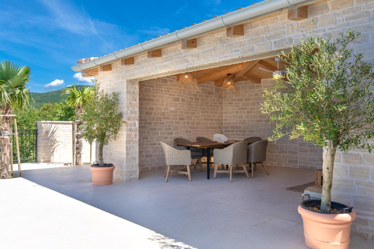 Villa Vespera-infinity Heated Pool