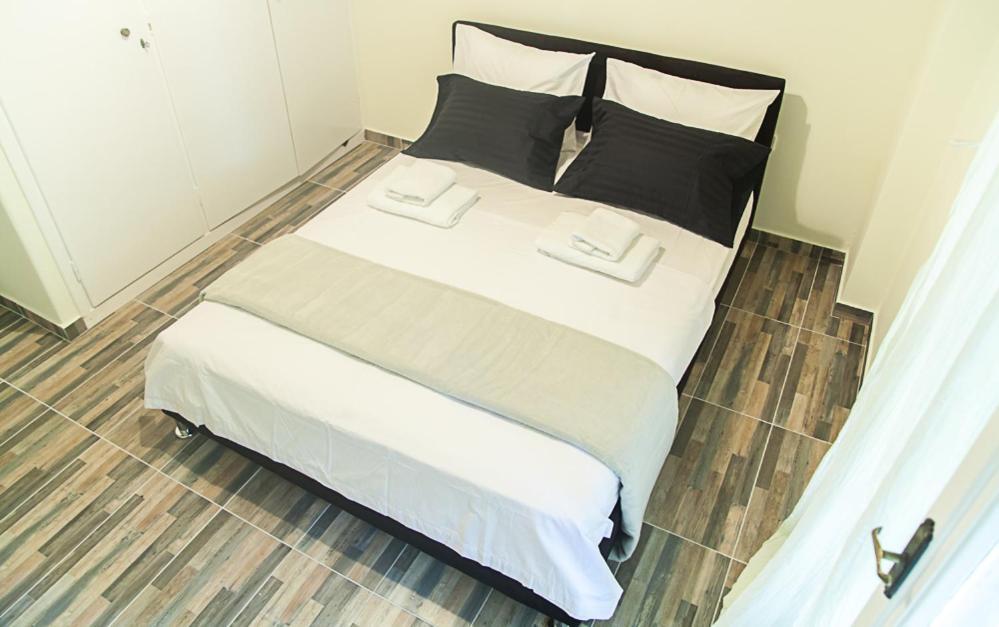 Fionia In Gazi Athens Center Apartment