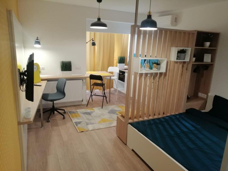 Cozy Central Up Studio