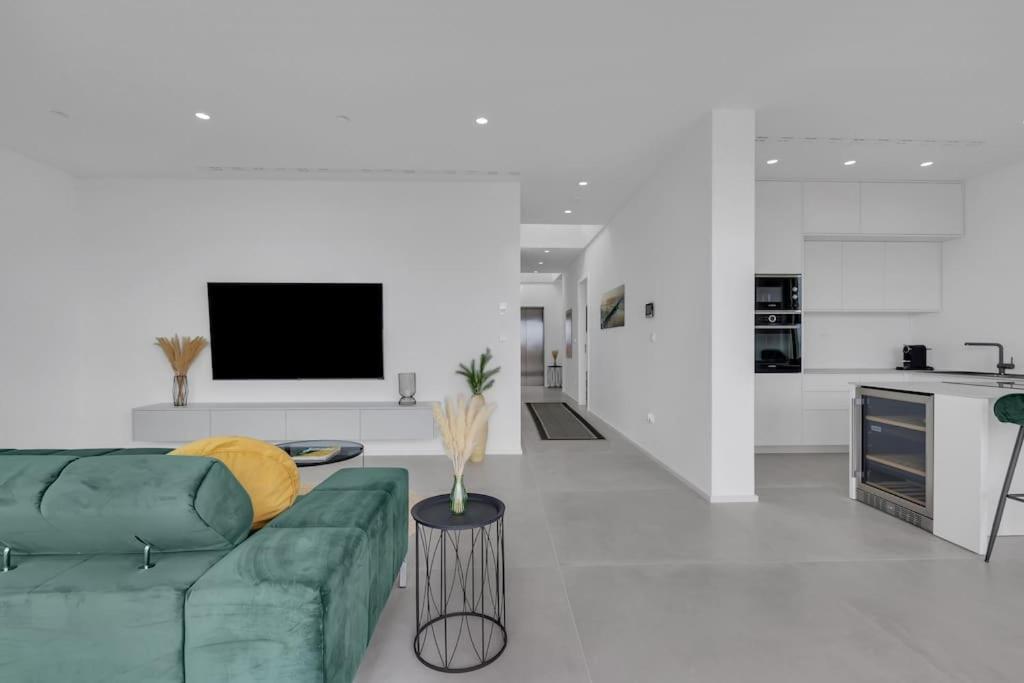 Apartment Ocean View