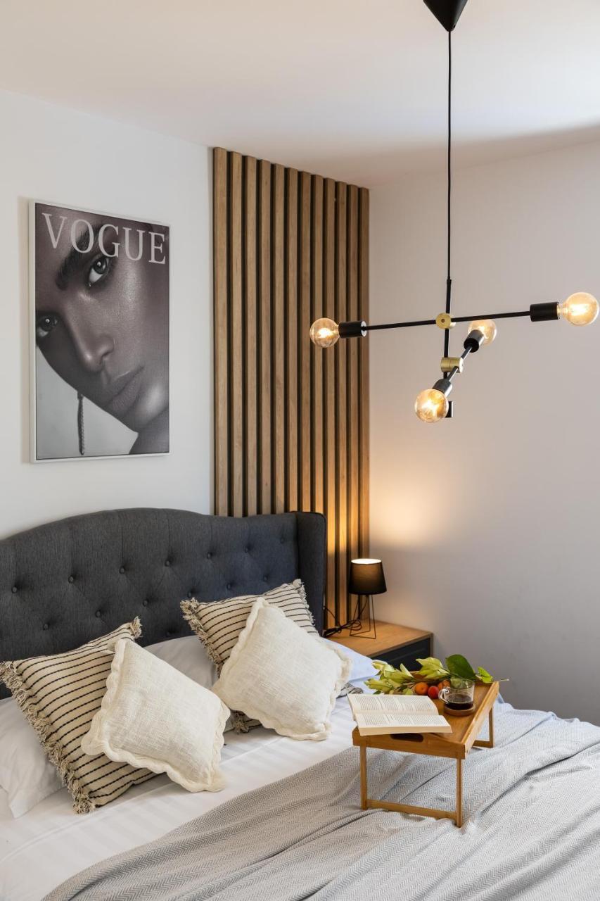 Honoris Apartment Brand New Private Parking 90 M From The Beach Terrace