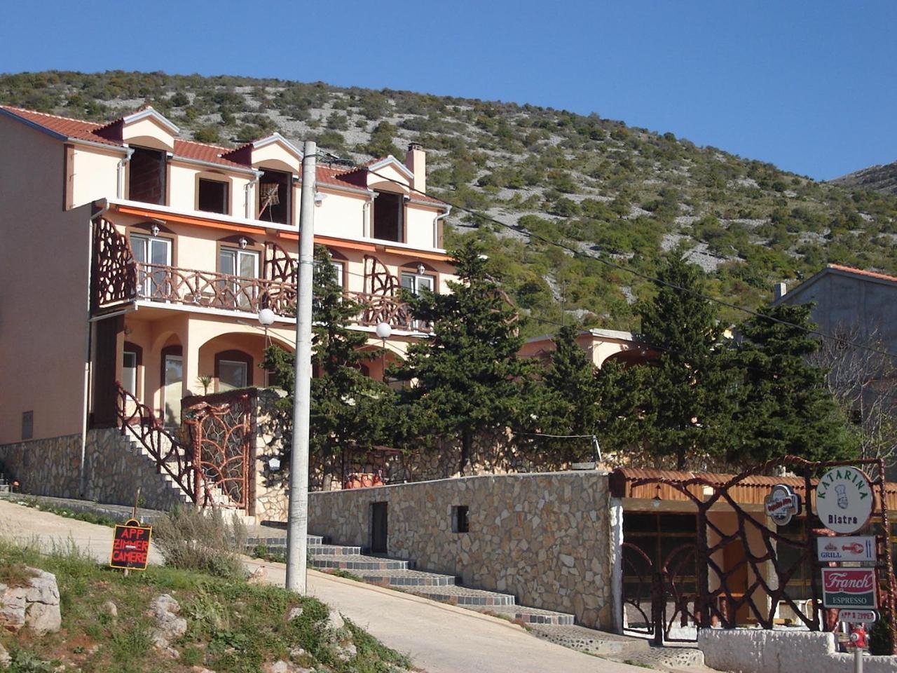 Katarina Apartments & Rooms