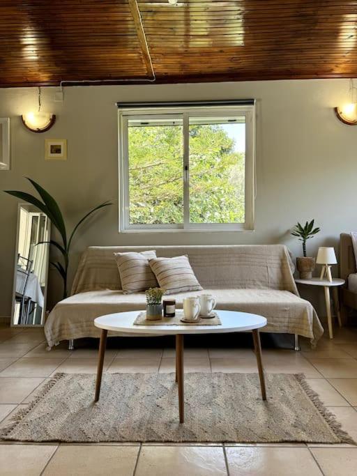 Lupin Fodele Home Near The Beach