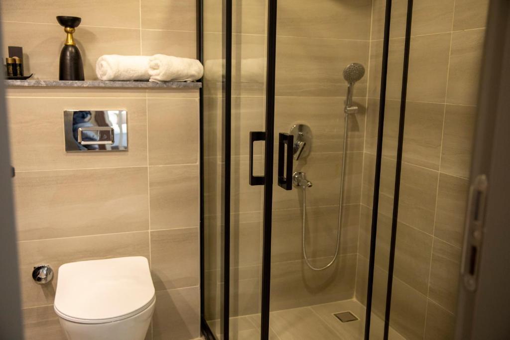 Monalisa Hotels Kusadas