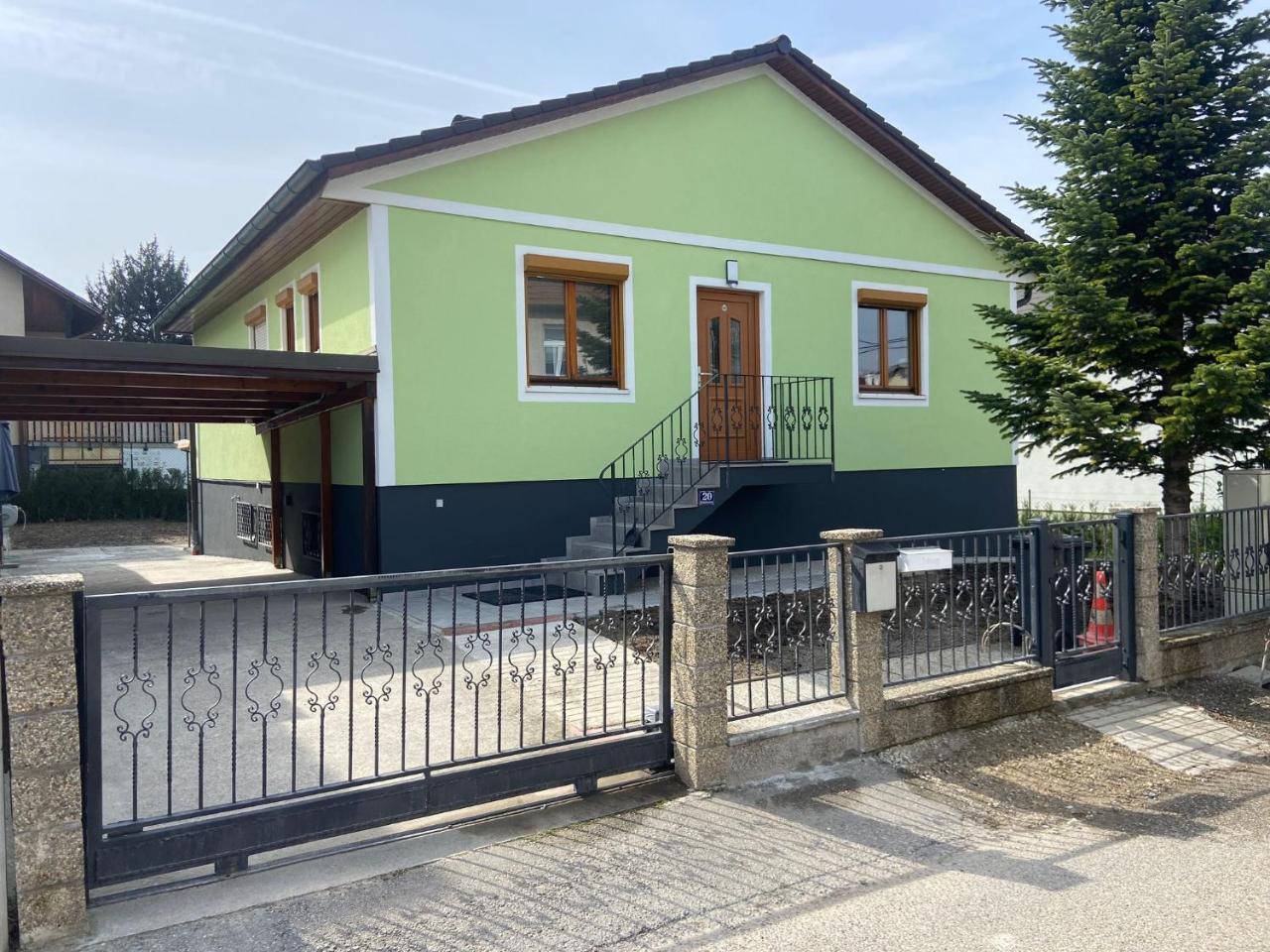 Ajo Vienna Ambassador Family House With Free Parking