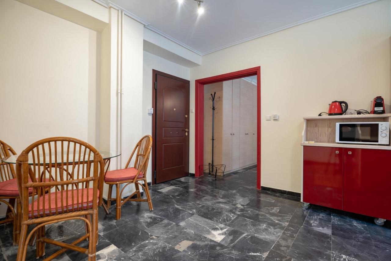 Mesogion 3 Person Apartment