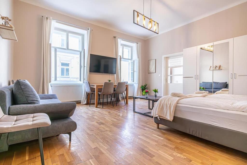 Charming 2br Aprtment Near All Tourist Attractions