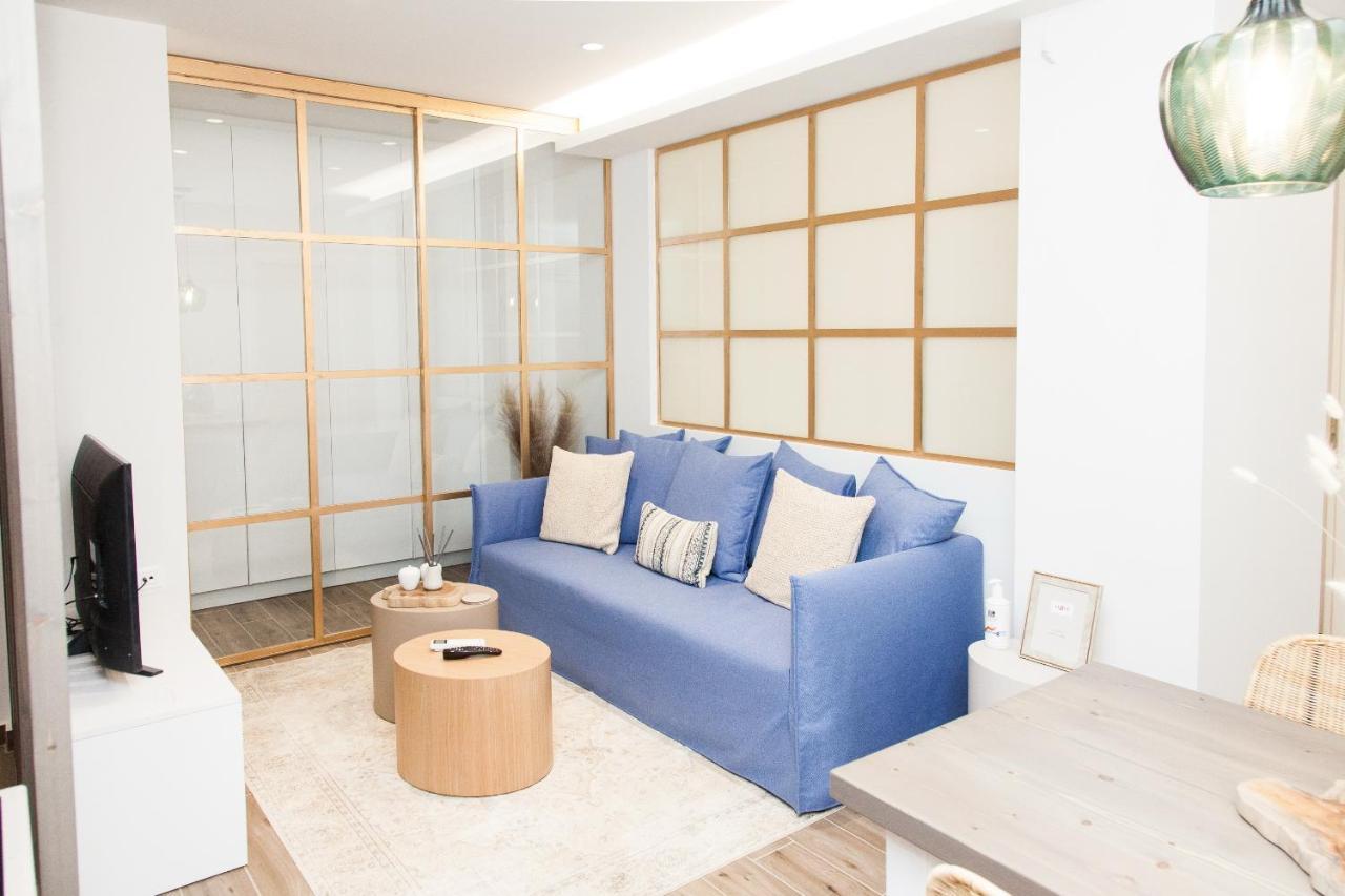 Full-renovated, Adorable Apartment In Athens