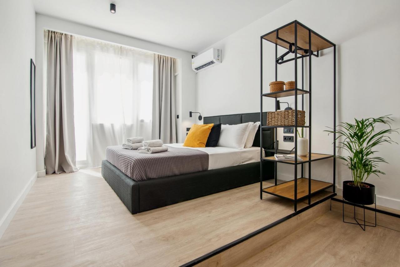 Stylish Escape Suite In Athens