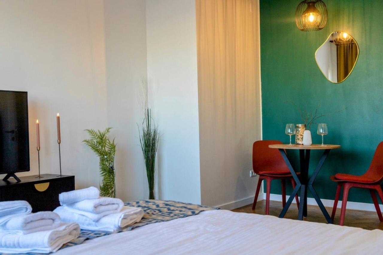 Downtown Forest Boutique