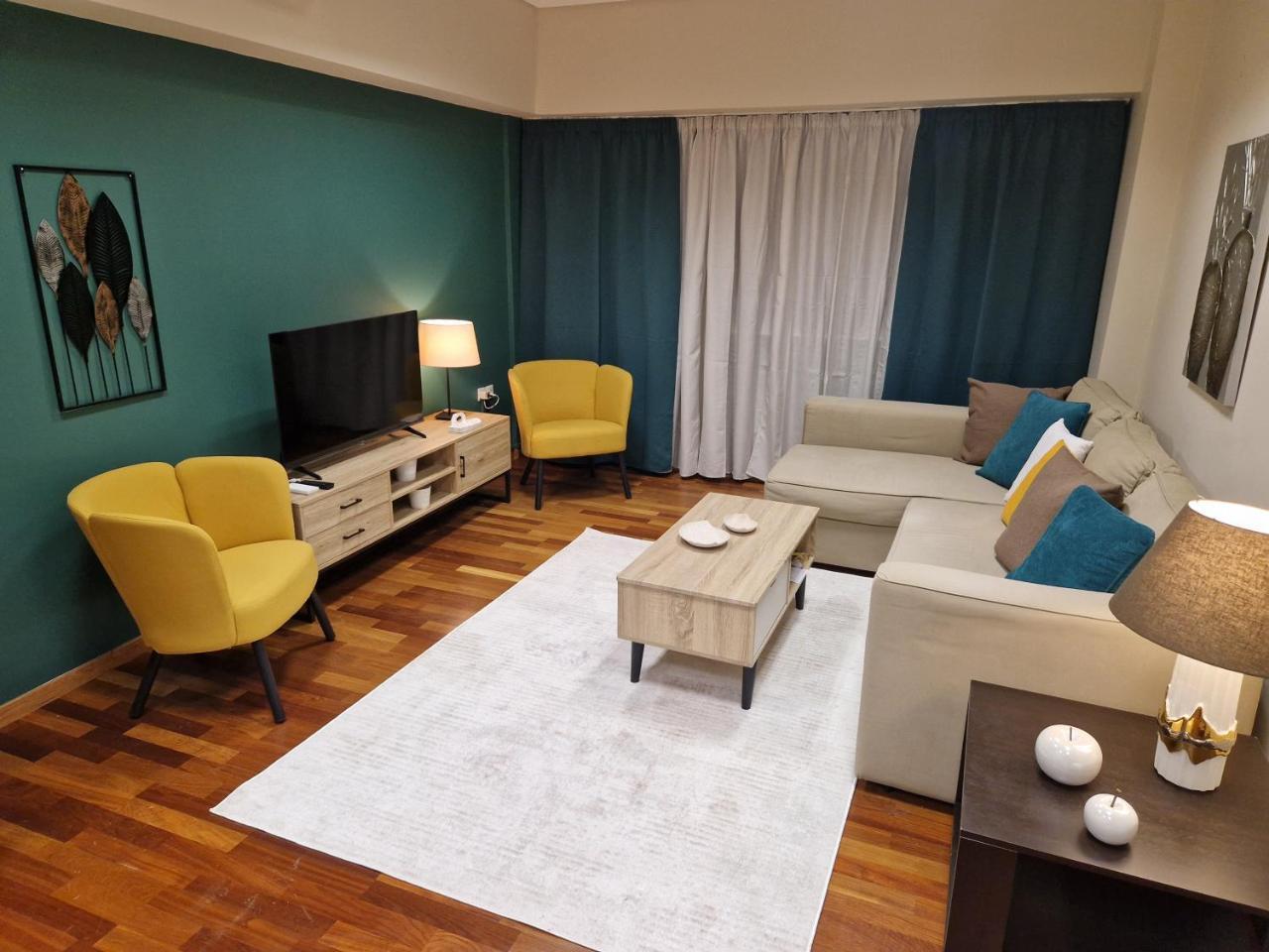 Aiolou St 2 Bdr Apt Netflix