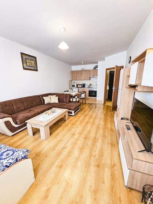 Mountain Dream A8 Apartment