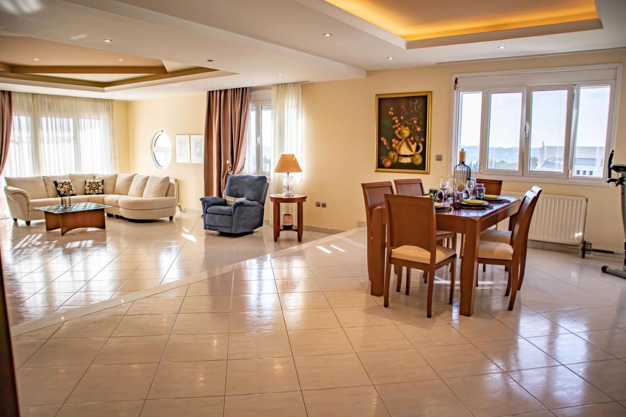 Mary's Luxury Residence