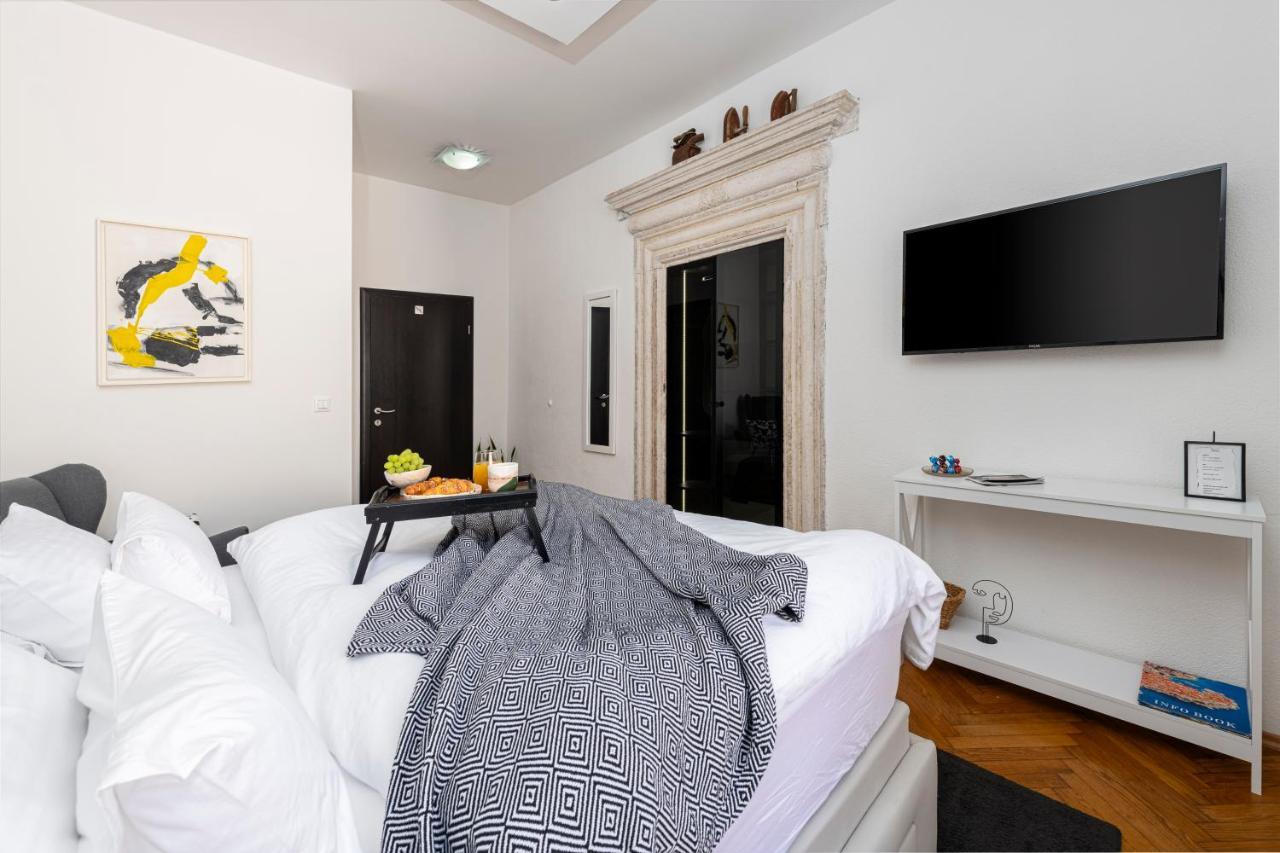 Rooms Eden Old Town 3