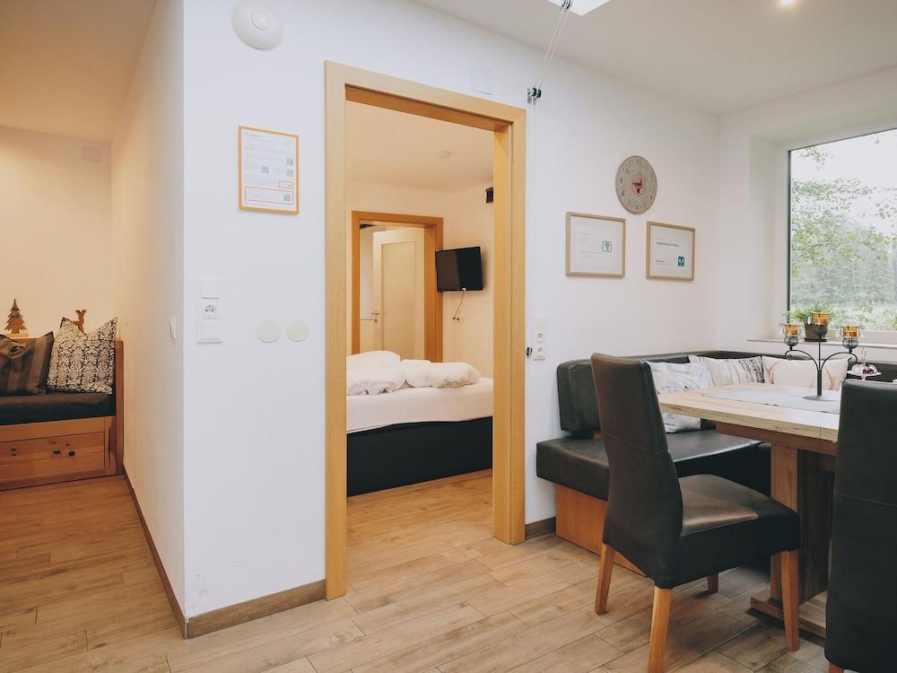 Appartements Prielau by We Rent