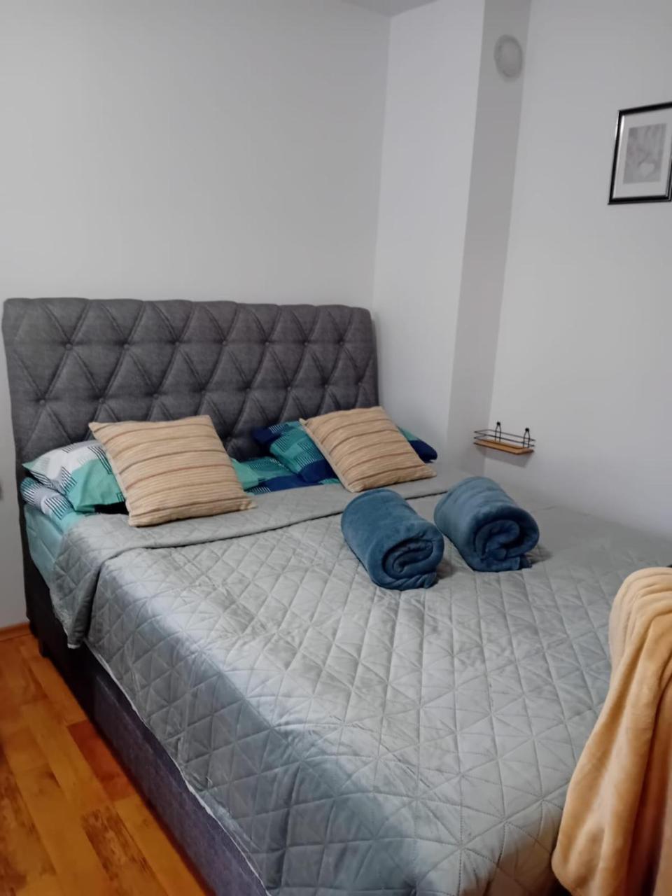 Mountain View Lux Apartment