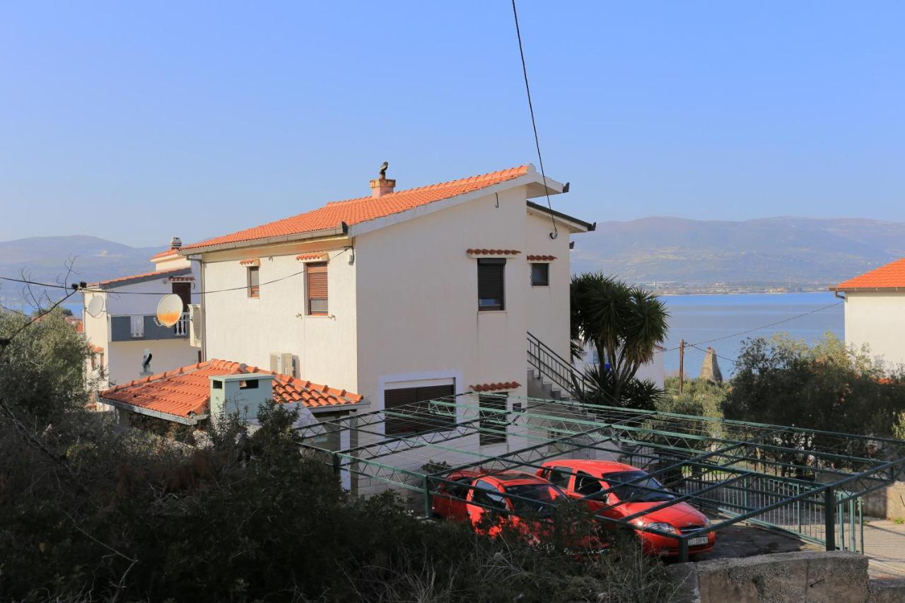 Apartments by The Sea Slatine, Ciovo 9453