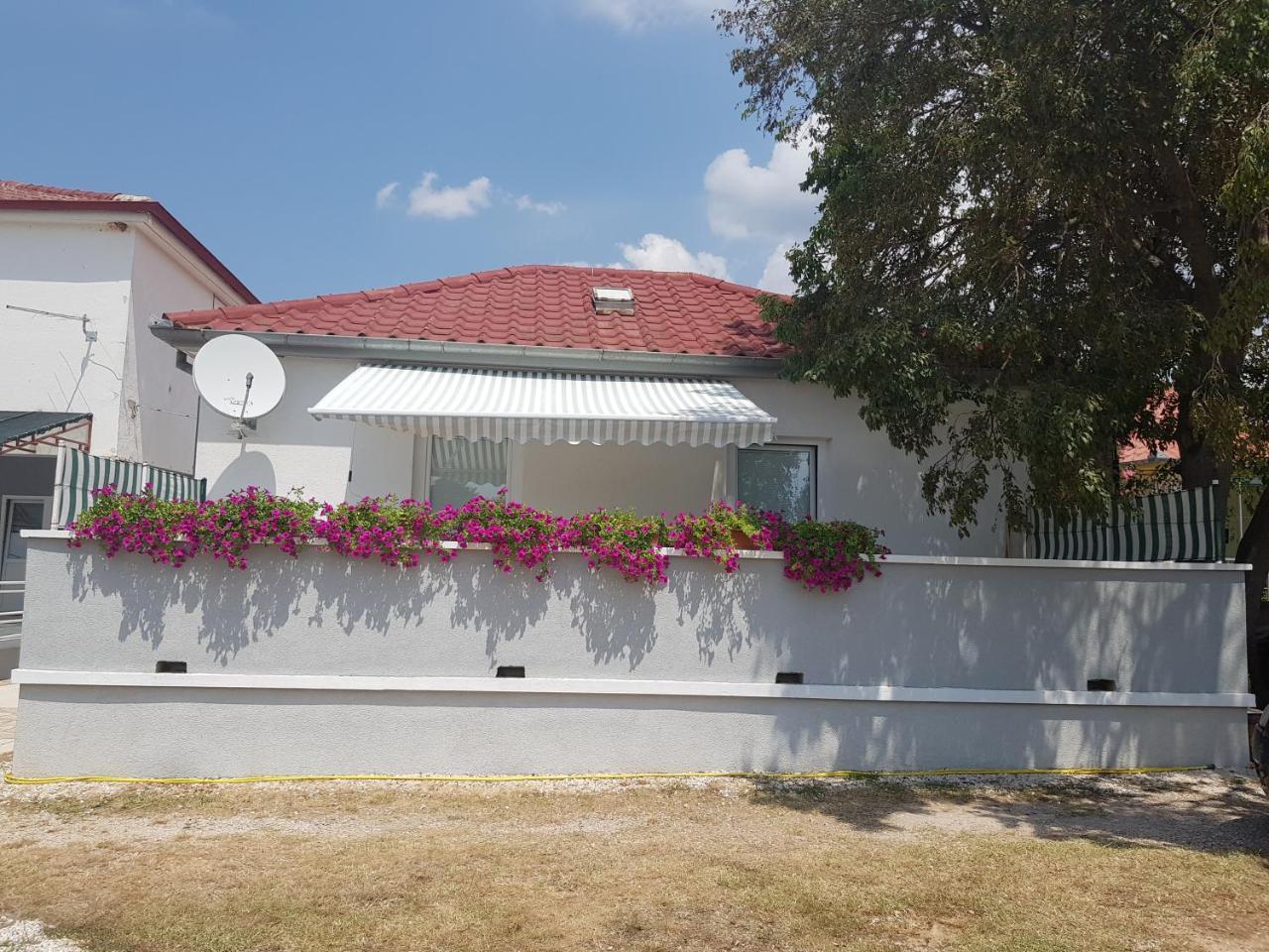 Apartments With A Parking Space Seline, Paklenica 6604