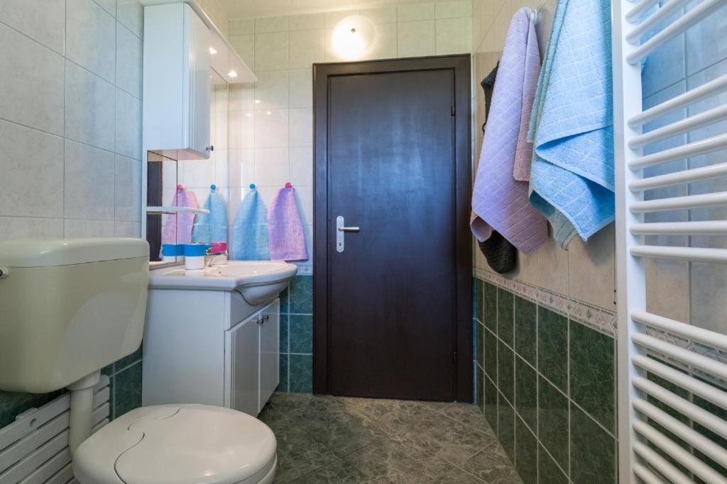 Apartments & Rooms Laganini Seka